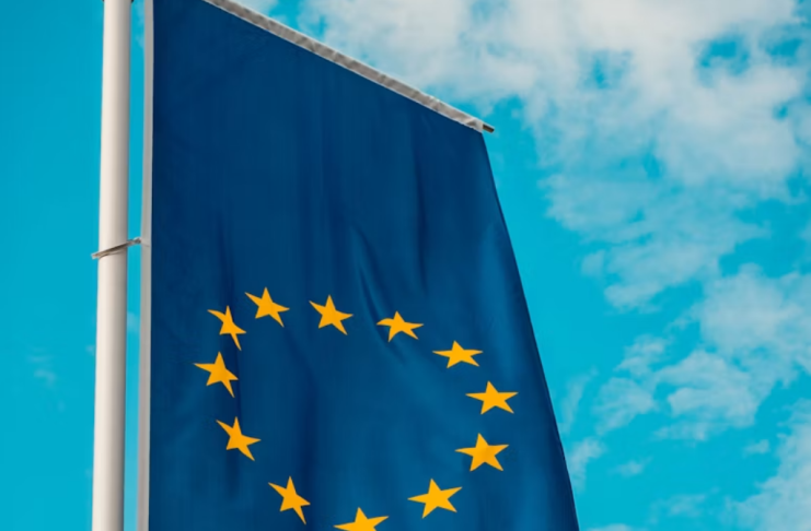 European Commission Moves to Subject Amazon and Microsoft Cloud Services to Digital Dominance Rules